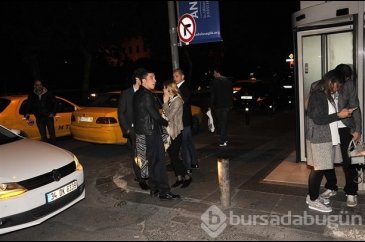 Can Bonomo: Poz verelim bizi öyle çekin