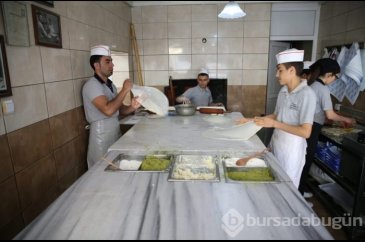 Turistlerin gözdesi 'Gaziantep katmeri'