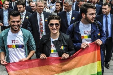 Cumhurbaşkanı LGBTİ yürüyüşüne katıldı
