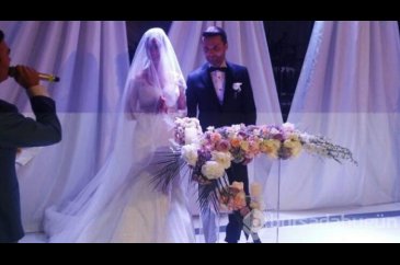 Sinan Özen, Burcu Kartal ile evlendi