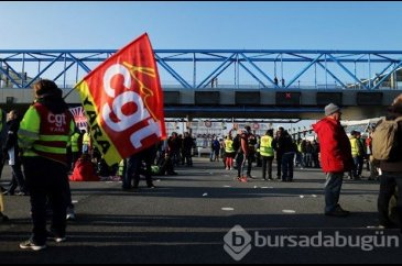 Fransa'da yeni çalışma yasasına öfke büyüyor
