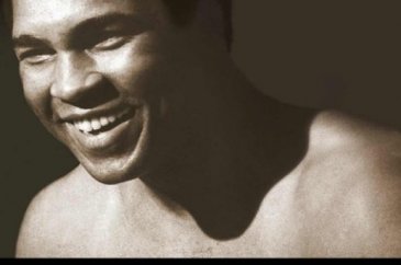 Muhammed Ali hayatını kaybetti
