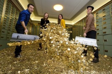 Çalışmadan herkese  7 bin 500 lira maaşa ret