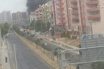 Mardin'de Emniyet Müdürlüğü'ne bombalı araçla saldırı
