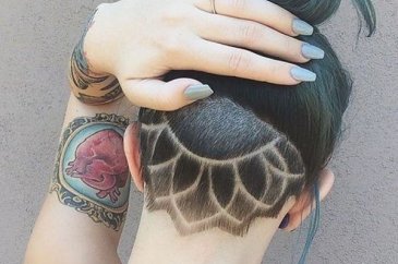 Bu yazın trendi: Undercut dövme