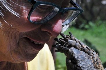 21 yıldır çocuğu gibiydi! Gözyaşları içinde ayrıldı