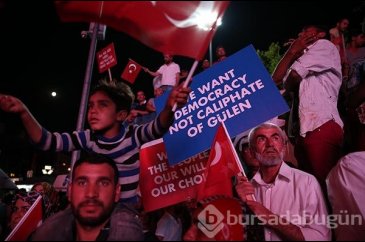 Ankara'da demokrasi nöbeti sürüyor