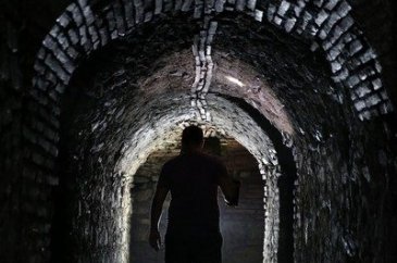 Bursa'da 2 bin 400 yıllık sarayın bölümleri ortaya çıkarıldı