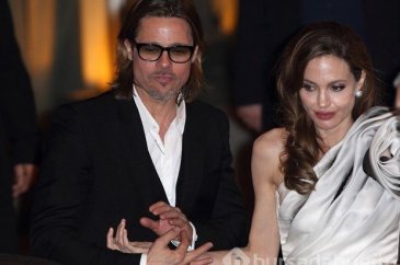 Brad Pitt boşanmadan dolayı perişan