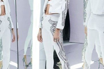 Zuhair Murad İlkbahar/Yaz 2017 koleksiyonunu Paris Moda Haftası'nda