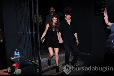 Hande Yener 13 yaş küçük sevgilisiyle el ele