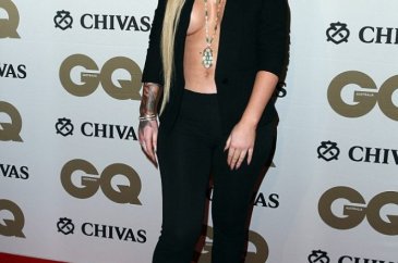 Yılın Erkeği gecesinde tüm gözler Iggy Azalea'daydı!