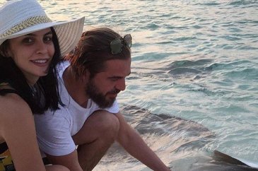 Engin Altan Düzyatan'dan romantik jest