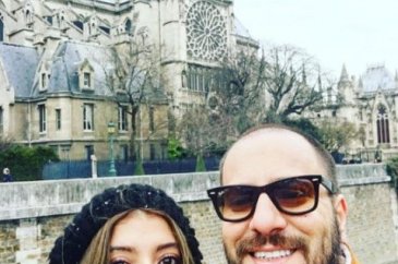 Paris'te aşk tatili
