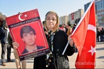 Adana'da teröre karşı 20 bin kişi yürüdü