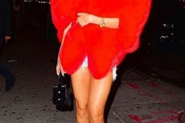Rihanna'nın mont çılgınlığı