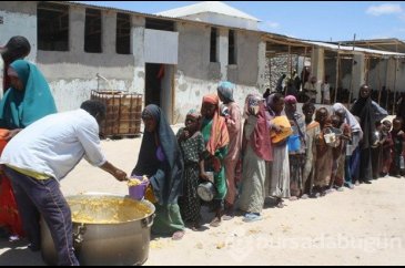 Somali'de halk açlık tehlikesi ile karşı karşıya