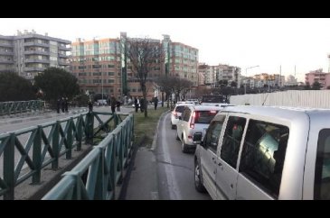 Bursa'da FSM Bulvarı'nda bomba paniği