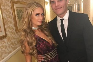 Paris Hilton ve yeni aşkı!
