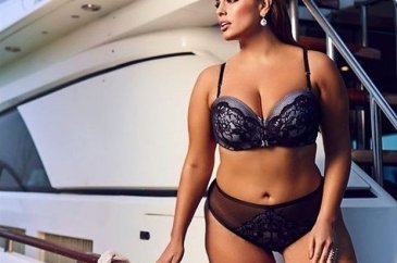 Ashley Graham'dan 'sevişme' itirafı