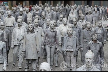 G20 zirvesine zombili protesto