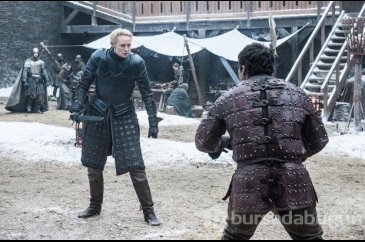 "Winter is Here" ilk bölümden kareler geldi 