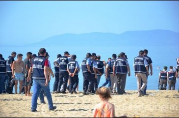 Sarımsaklı Plajı'na hava destekli operasyon