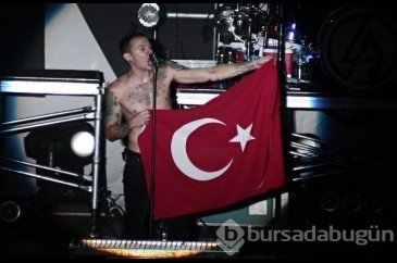 Linkin Park'ın Solisti Chester Bennington İntihar Etti