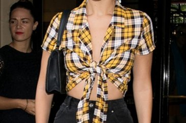 Bella Hadid'in geometrik stili 