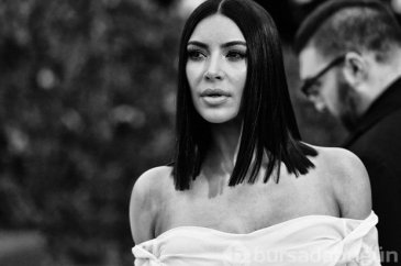 Kim Kardashian 3. kez anne oluyor 