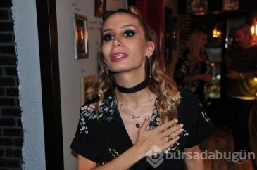 
İrem Derici yoğun bakımda