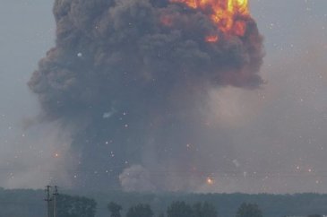 Cephanede büyük patlama!