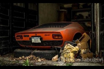 Satın aldığı evden lamborghini çıktı!