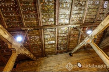 Çivi çakılmamış cami 811 yıldır ayakta