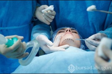 Ünlülerin estetik sırları çalındı