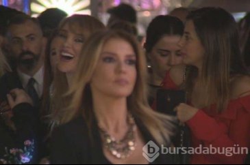 Seren Serengil ile Gülben Ergen pişti oldu
