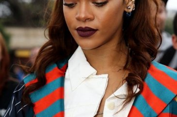 Rihanna'nın kuzeni silahlı saldırıda öldürüldü