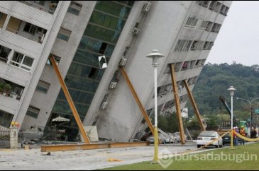 6,4 büyüklüğünde büyük deprem