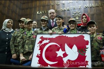 AK Parti grup toplantısında dikkat çeken anlar
