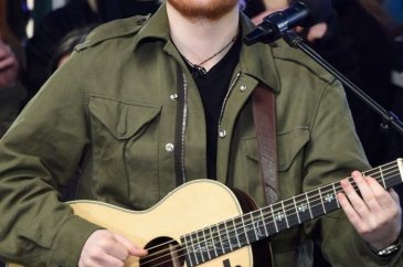 Ed Sheeran yılın rekorunu kırdı
