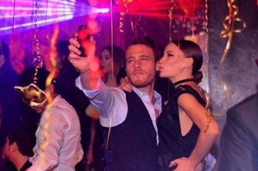 Serenay Sarıkaya'dan ABD'de yatırım
