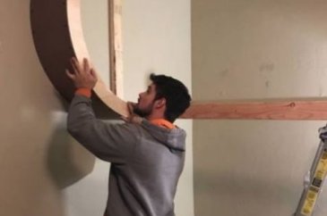 Oğlunun yatak odasını Yıldız Savaşları'na çevirdi!
