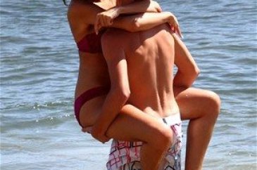 Selena Gomez ile Justin Bieber ayrıldı