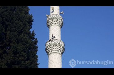 Bursa'da pompalı tüfekle minareye çıktı, ateş açtı