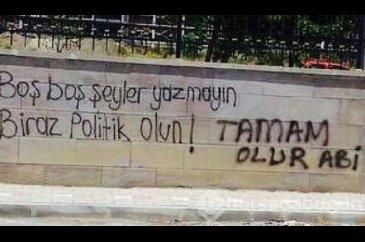 İlginç duvar yazıları