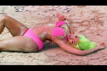 Nicki Minaj klibinden yeni kare