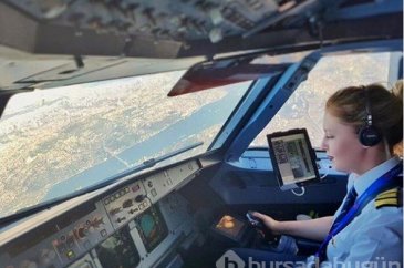Instagram fenomeni Türk kadın pilotlar