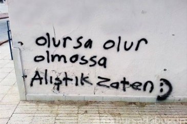 İlginç duvar yazıları