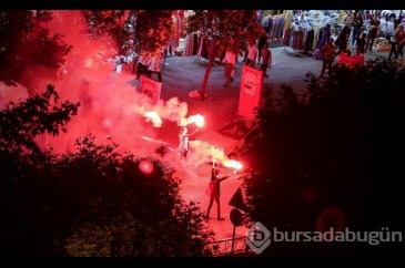 Bursa'da AK Parti'nin seçim kutlamaları başladı