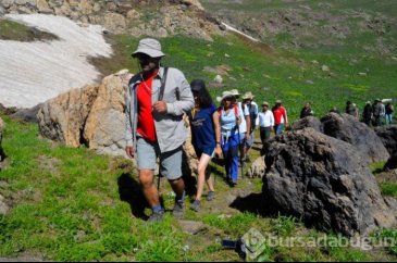 Terörden temizlenen sat göllerinde şenlik düzenlediler